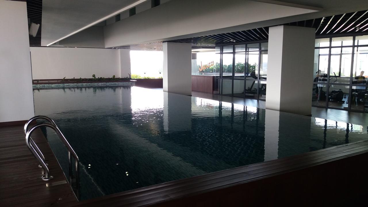 A Suites - Atria Sofo Suites Petaling Jaya Exterior photo